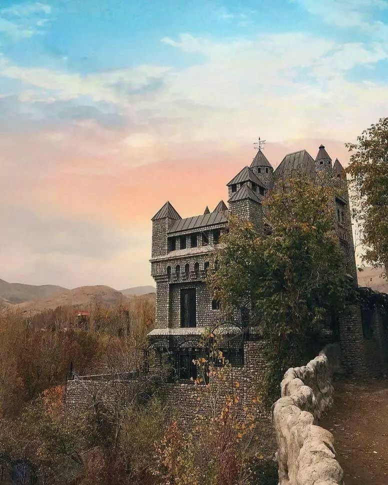 عکس قلعه برغان